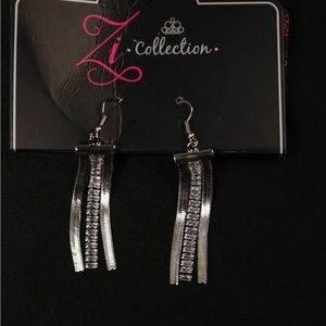 Women’s silver dangling hanging earrings